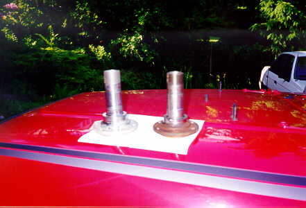 Chevy spindle on the left, Bronco on the right
